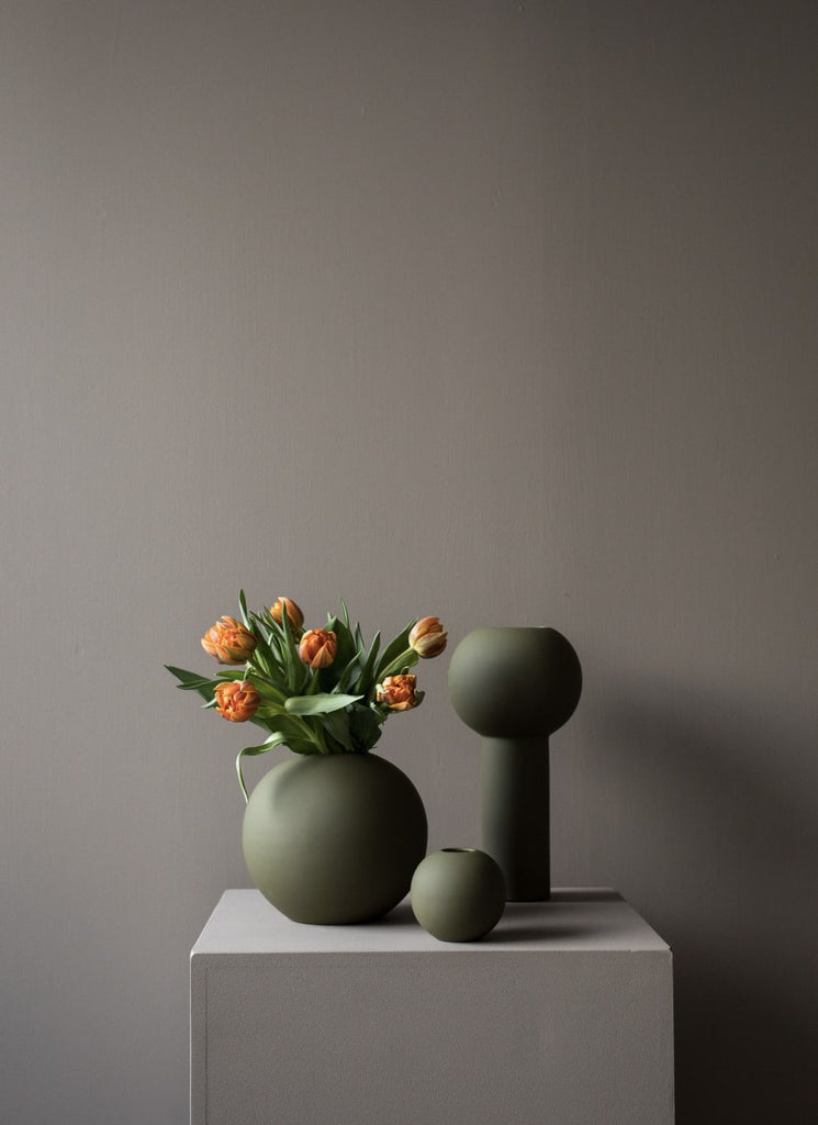 Cooee Ball Vase
