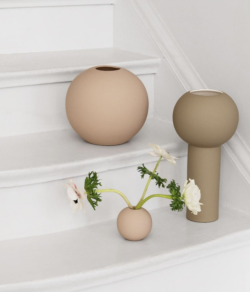 Cooee Ball Vase
