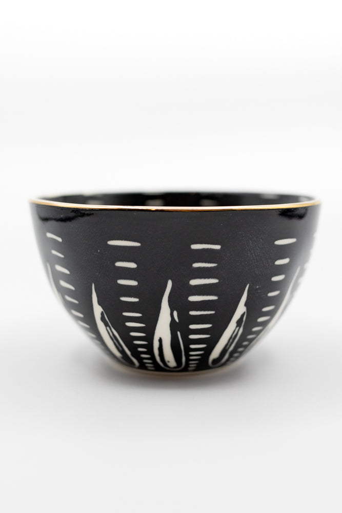 Graphic Stoneware Bowl