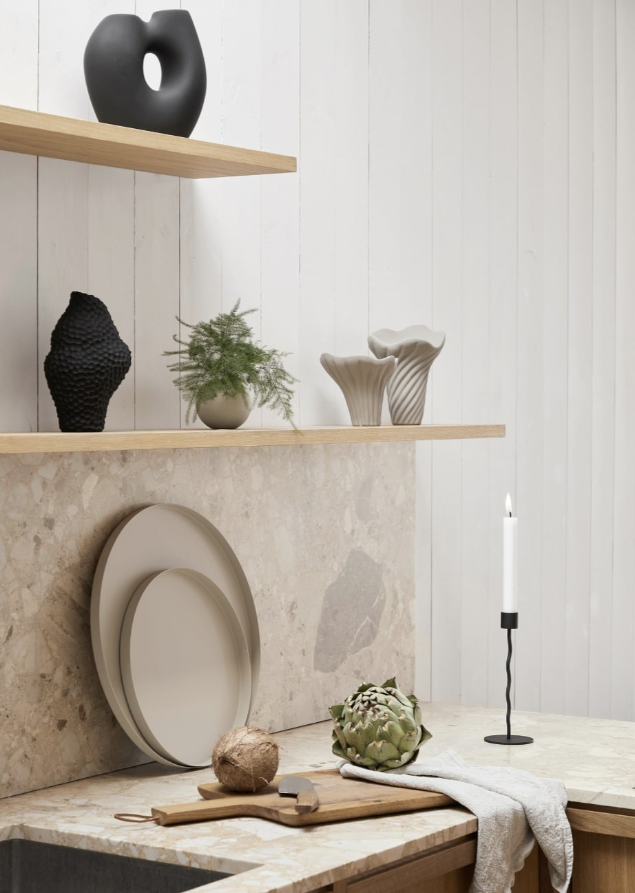 Frodig Vase, Black | CA89 Home