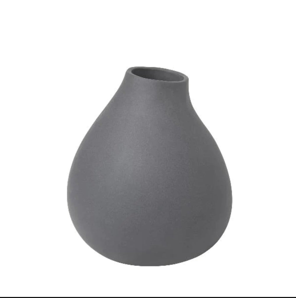 Nona Vase, Pewter