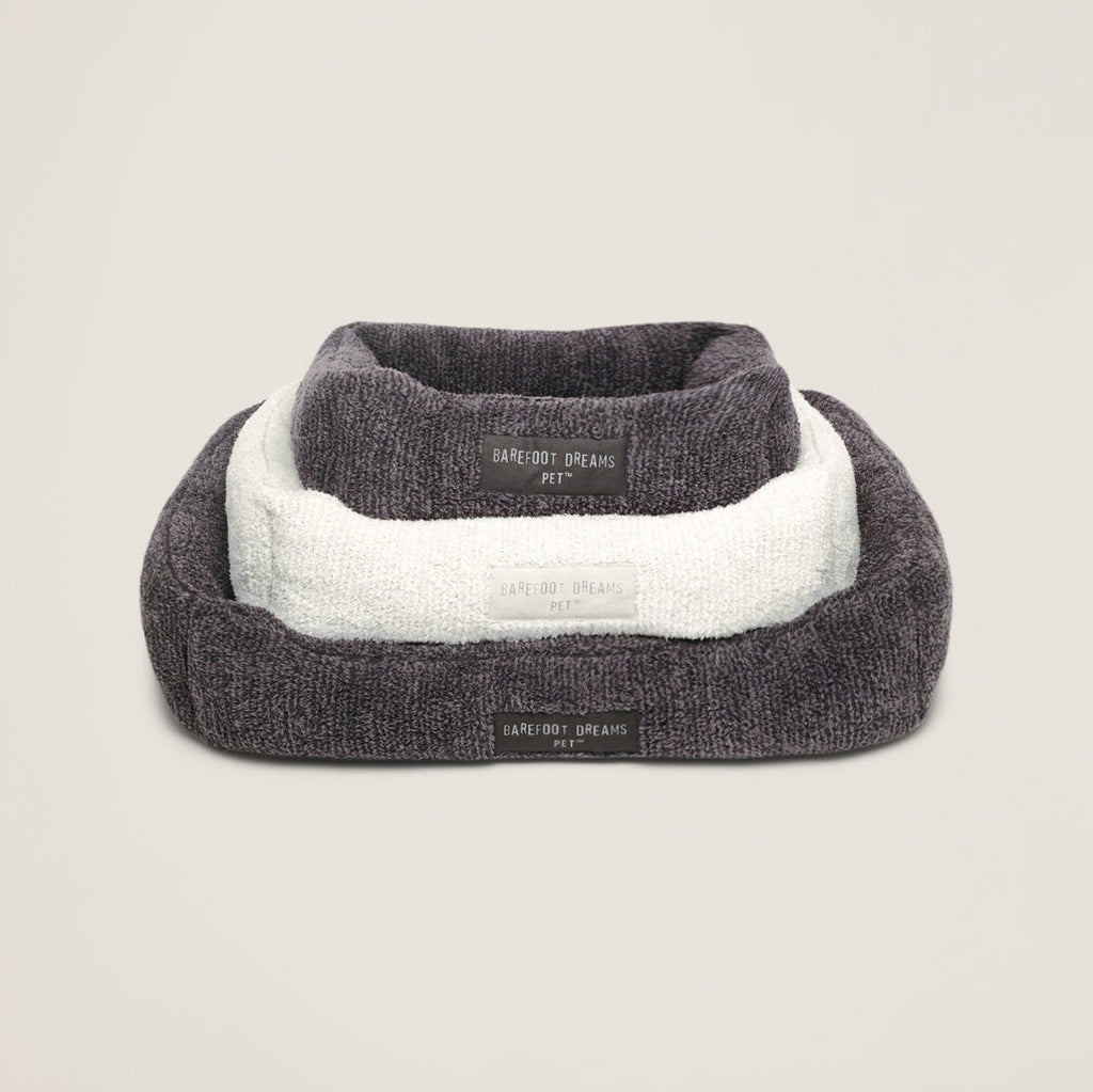 Super Soft Pet bed. Color is Carbon/Black. 